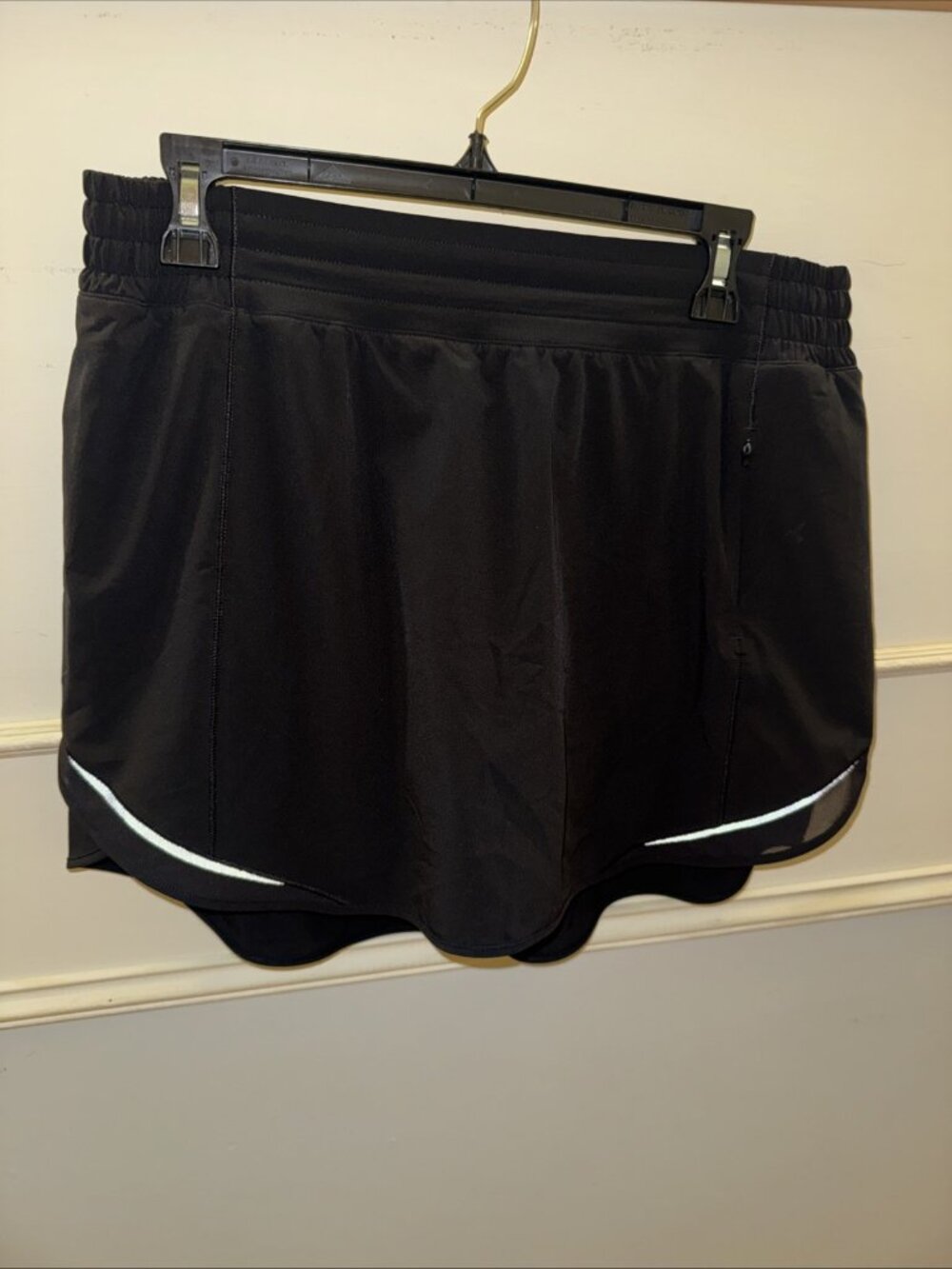 Lululemon Hotty Hot High-Rise Skirt SZ 10 Black Skort W8ADGT Mesh Swift